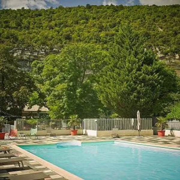 camping-le-mdival-ardche-lrf6t