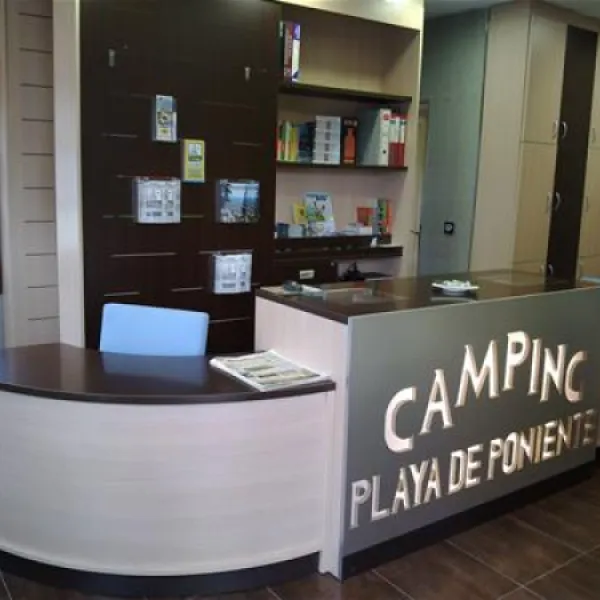camping-playa-de-poniente-motril-h2coj
