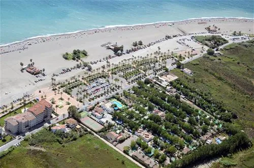 camping-playa-de-poniente-motril-vxpf5
