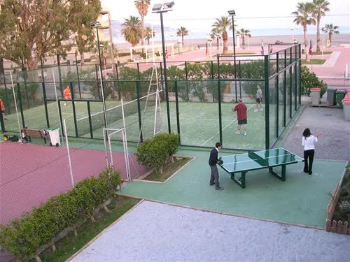 camping-playa-de-poniente-motril-y4cup
