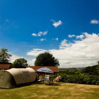 camping-naturiste-domaine-de-la-gagere-luzy-6qwxm