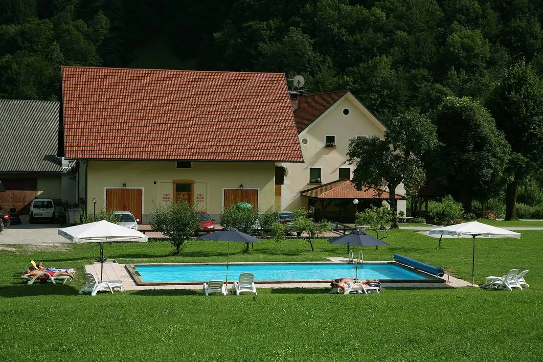 farm-camping-zelinc-slovenia-cerkno-dbw36