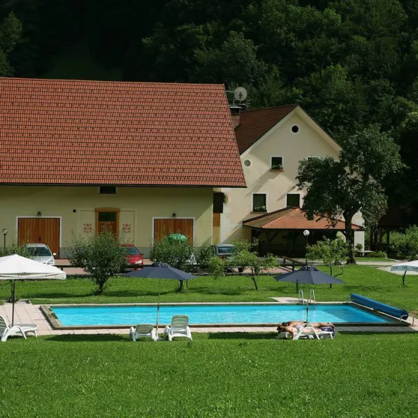 farm-camping-zelinc-slovenia-cerkno-dbw36