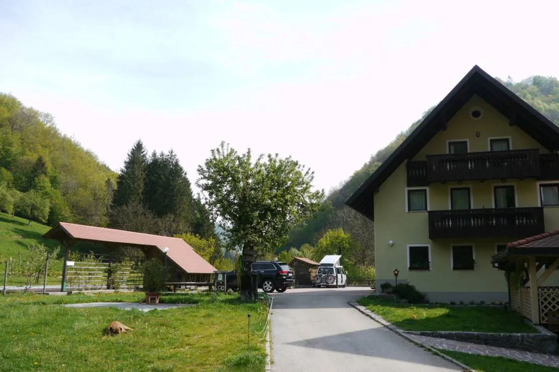 farm-camping-zelinc-slovenia-cerkno-mfpxf