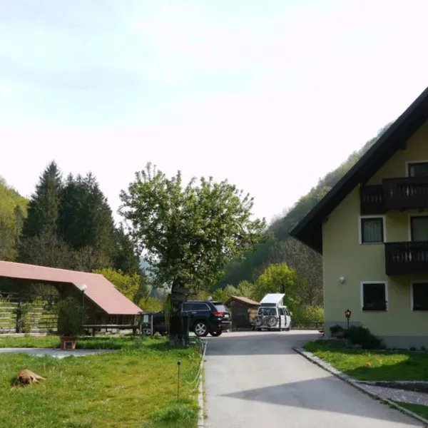 farm-camping-zelinc-slovenia-cerkno-mfpxf