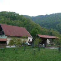 farm-camping-zelinc-slovenia-cerkno-txwgk