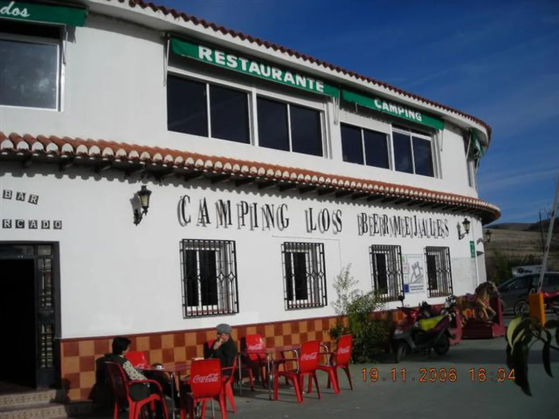 camping-los-bermejales-arenas-del-rey-x20ym