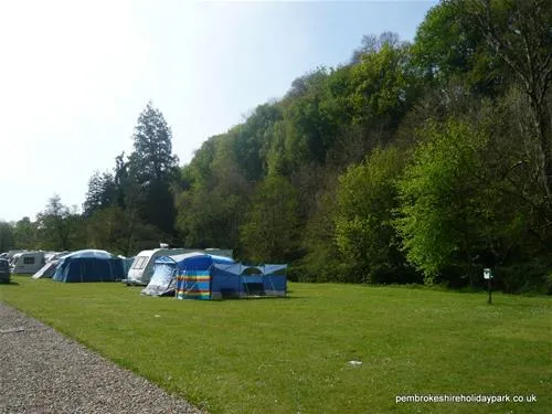 llwyngwair-manor-holiday-park-newport-xy08p