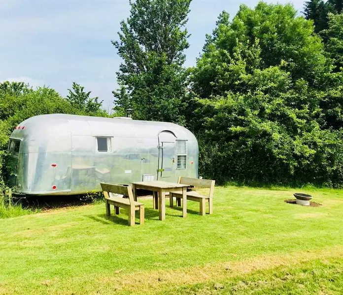 cotswolds-camping-at-holycombe-shipston-on-stour-qryzt