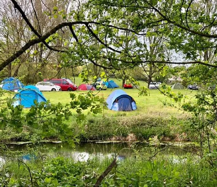 cotswolds-camping-at-holycombe-shipston-on-stour-xcssf