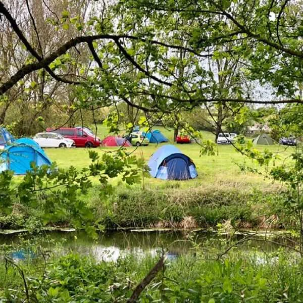 cotswolds-camping-at-holycombe-shipston-on-stour-xcssf