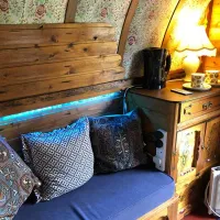 cotswolds-camping-at-holycombe-shipston-on-stour-xhpgf