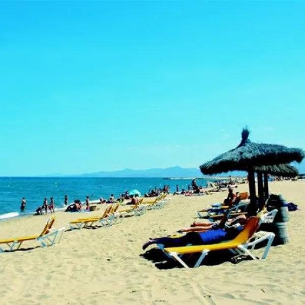 les-tropiques-torreilles-plage-jzwyc