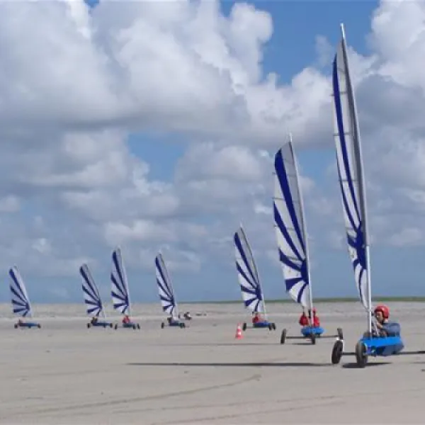 indigo-douarnenez-douarneneztreboul-kdsxw
