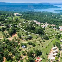 camping-laigle-var-44ekb