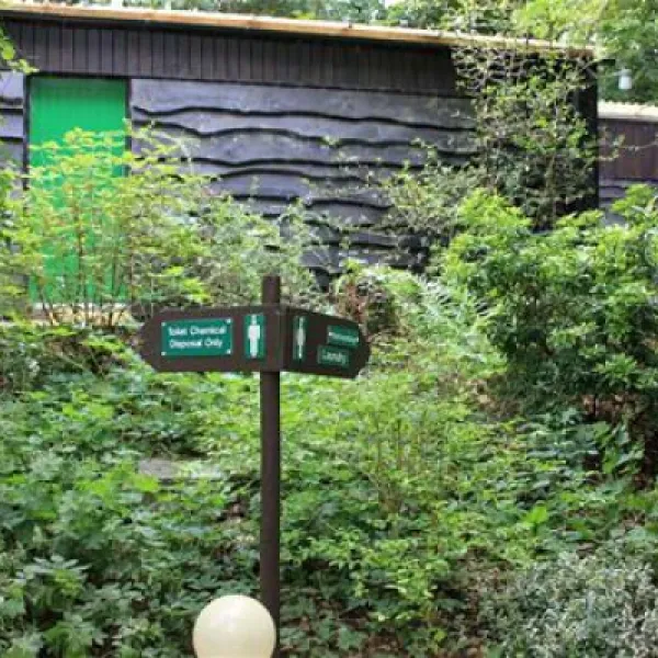 camping-caravanning-club-site-oldbury-hill-sevenoaks-jrwxt