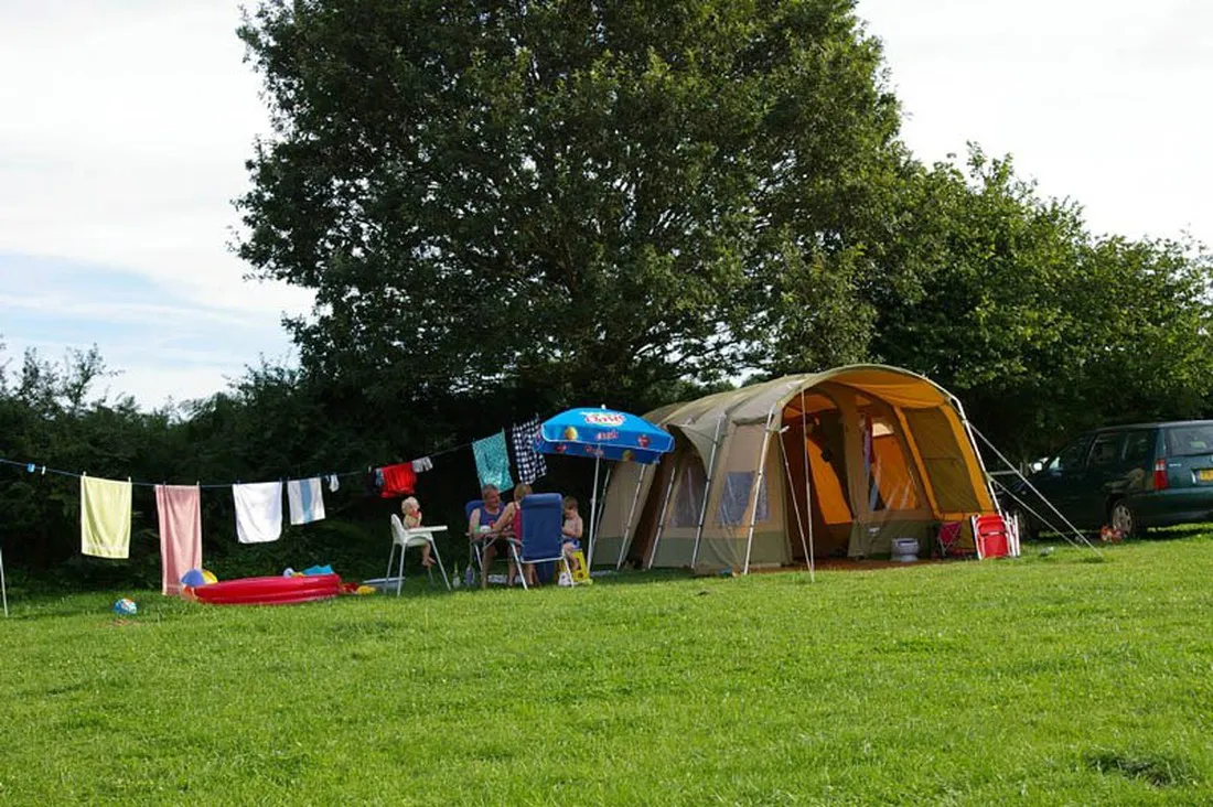 camping-la-ferme-croas-men-plouigneau-zovmd