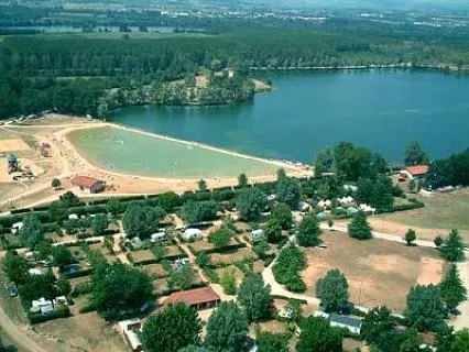 camping-du-lac-ain-8bzuv