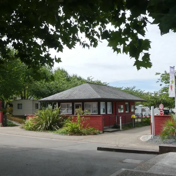 camping-eure-et-seine-pont-de-l-arche-sok9o