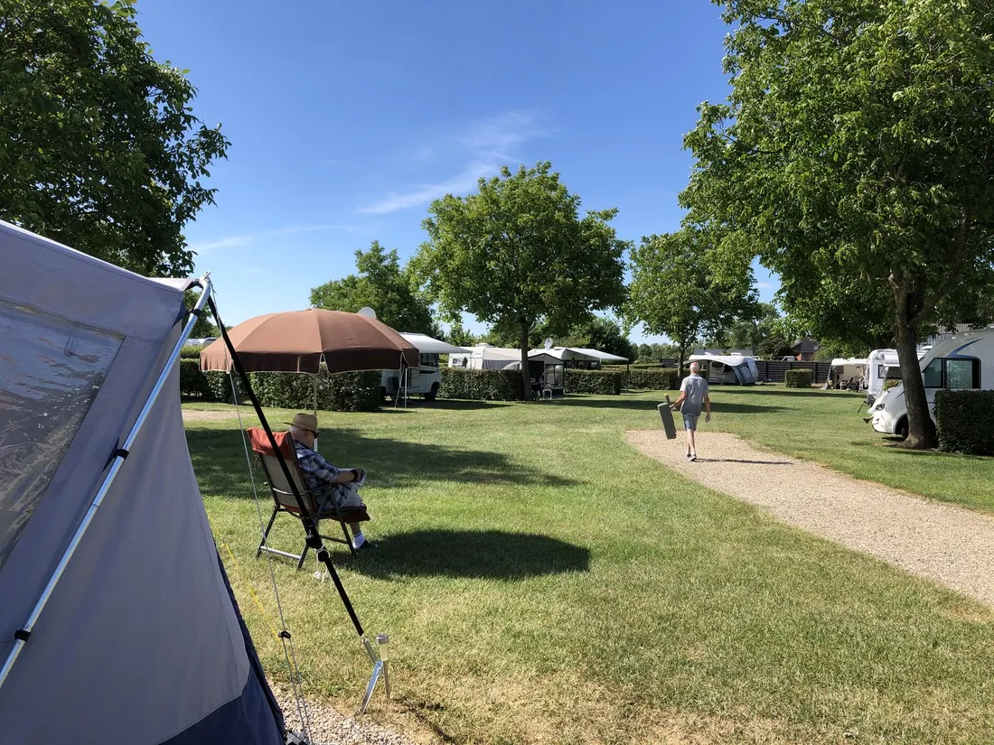 camping-de-maashoeve-ohe-en-laak-rzyaj
