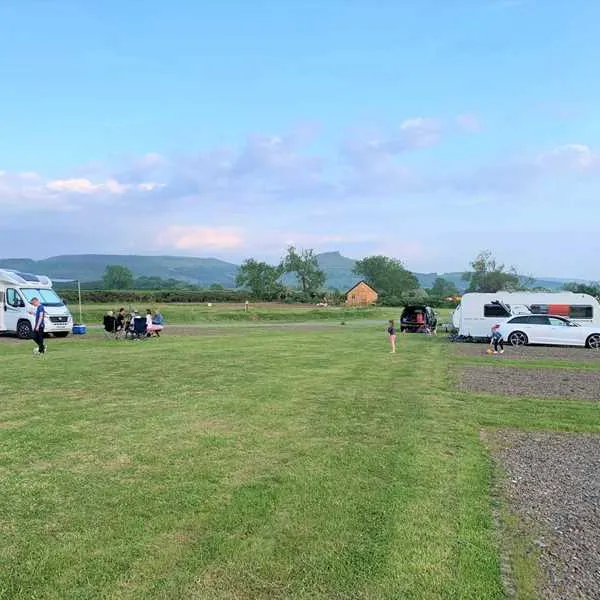 wyke-lodges-and-touring-caravan-park-guisborough-izlvf