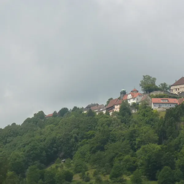 maienfels-maienfels-qzgm6