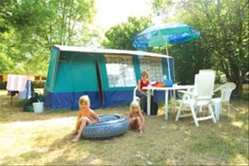 flower-camping-les-nauves-belvs-2eqh1