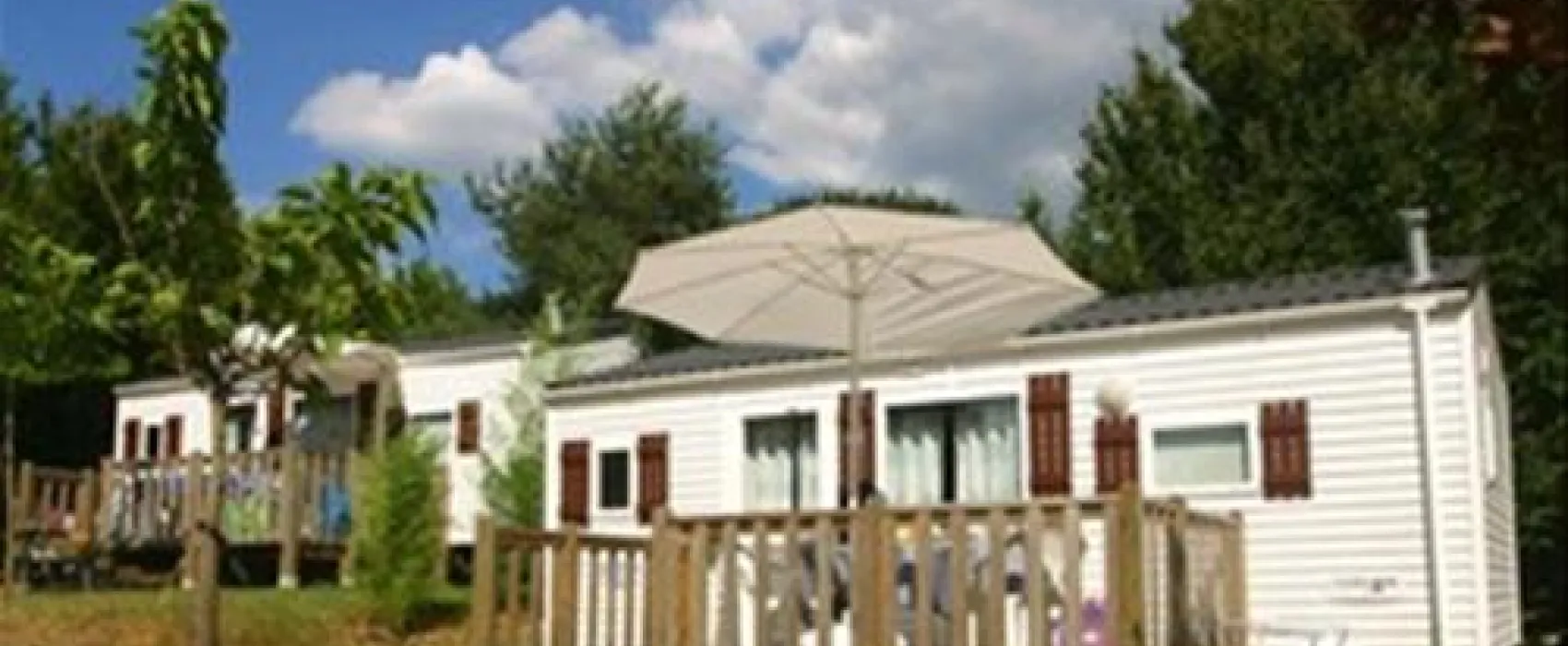 Flower Camping - Les Nauves  