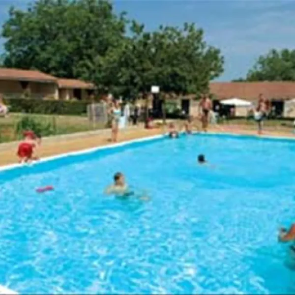 flower-camping-les-nauves-belvs-izd3w