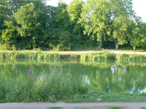 camping-le-domaine-de-la-nature-vailly-sur-aisne-llhwe