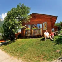 campeggio-laghi-di-lamar-terlago-xju1b