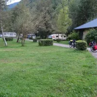 camping-le-couledous-aulus-les-bains-uhdiq