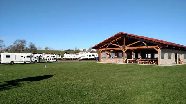 evergreen-park-rv-resort-dundee-xbt60
