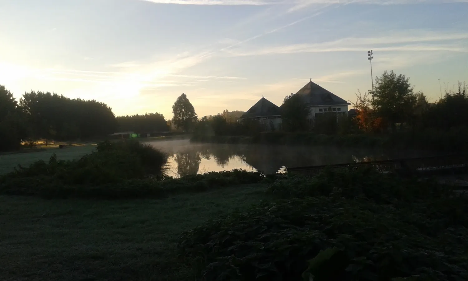 camping-municipal-le-douet-doue-la-fontaine-n2uck