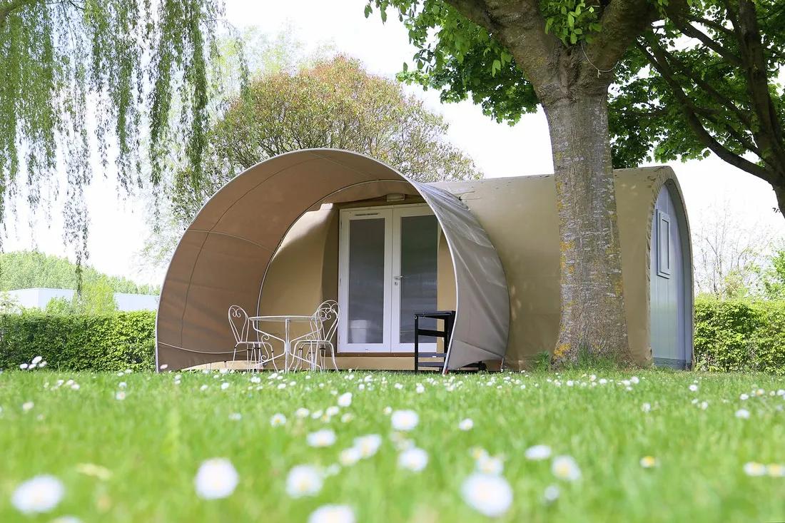 camping-municipal-le-douet-doue-la-fontaine-xb3f7