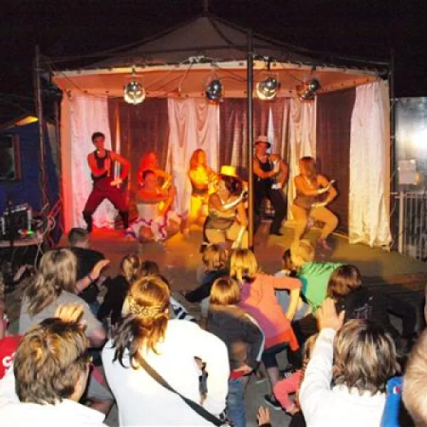 campimg-domaine-des-charmilles-fouras-xbb3j