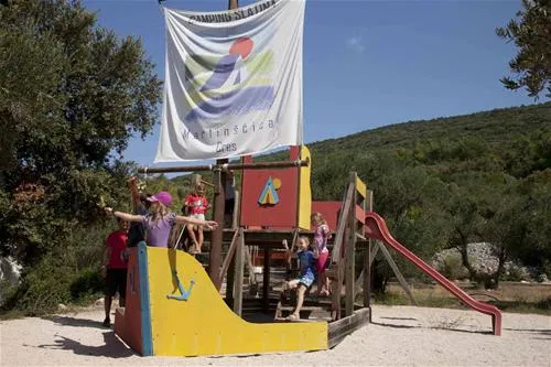 camping-slatina-martinscica-3bjls