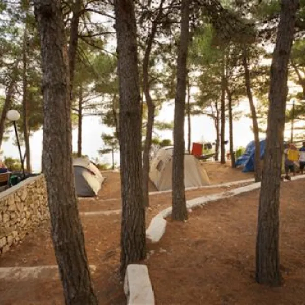 camping-slatina-martinscica-hz9hy