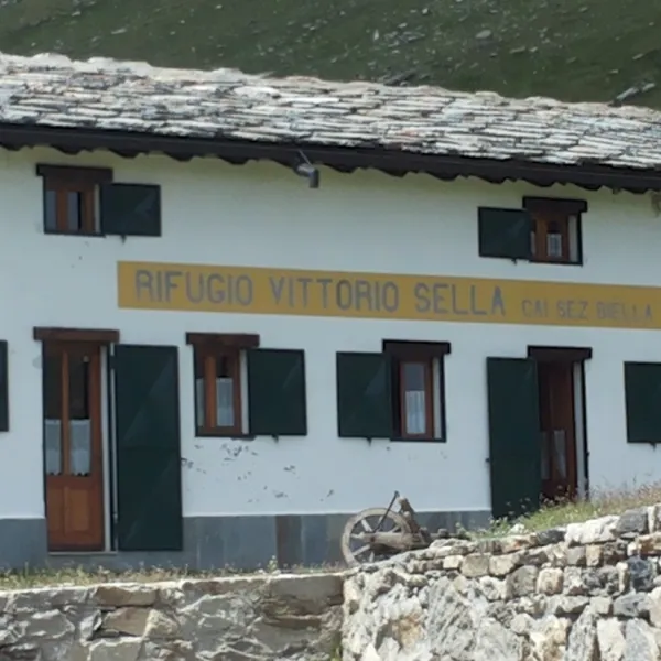 campeggio-lo-stambecco-valnontey-mbngn