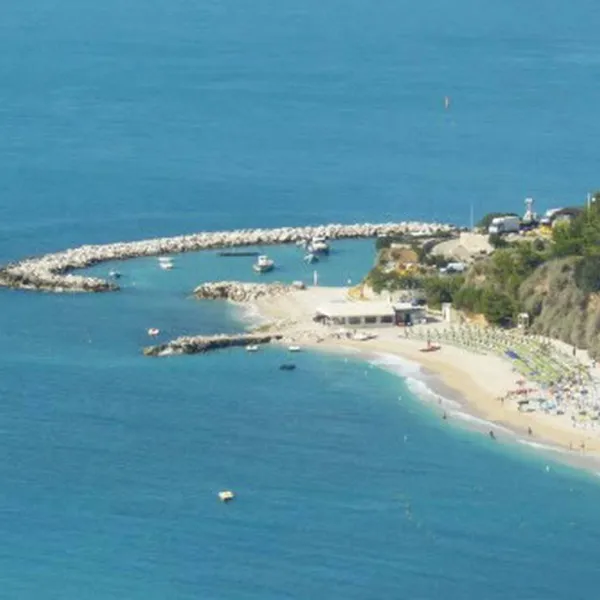 camping-fontana-delle-rose-mattinata-gargano-nuuee