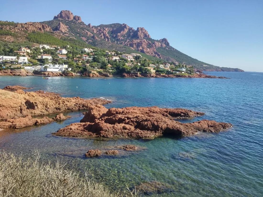 azur-rivage-saint-raphael-antheor-4bwmy