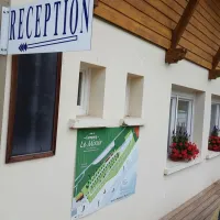 camping-municipal-le-miroir-les-hopitaux-neufs-mo5p8