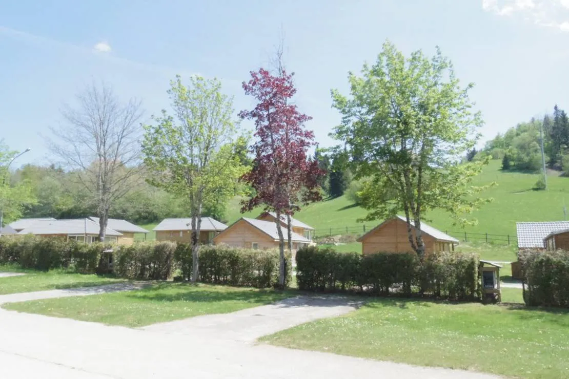 camping-municipal-le-miroir-les-hopitaux-neufs-mtmv9