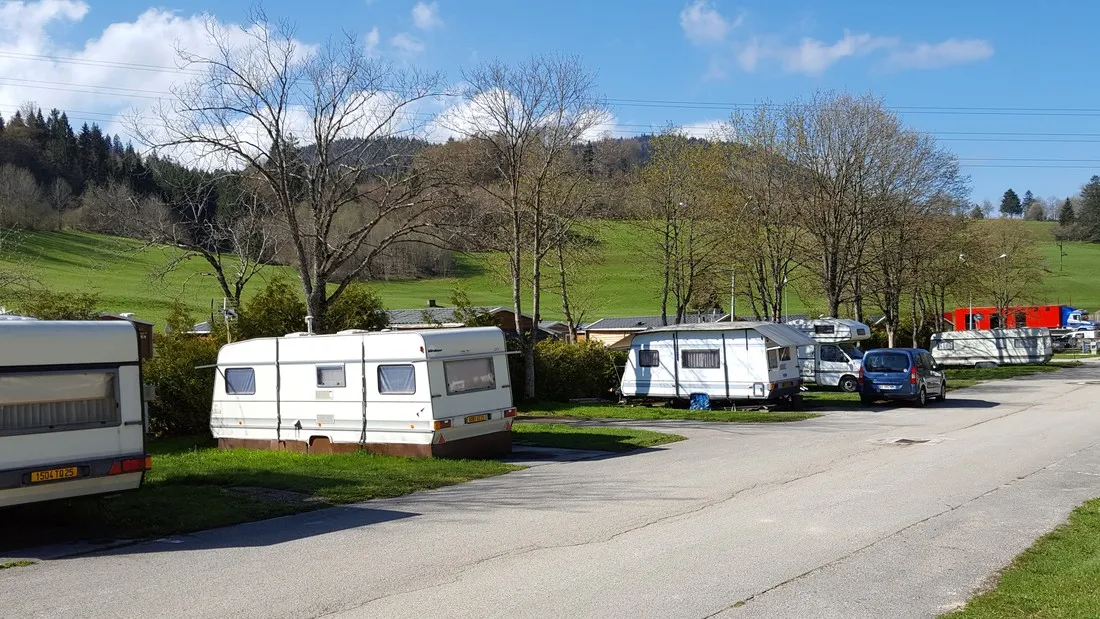 camping-municipal-le-miroir-les-hopitaux-neufs-vdwqv