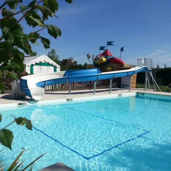 camping-les-chalets-sur-la-dordogne-girac-ge9ae