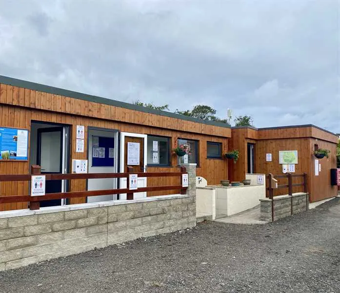 tyddyn-isaf-caravan-park-dulas-h0r6z