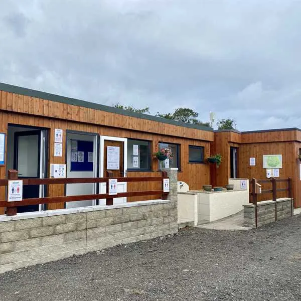 tyddyn-isaf-caravan-park-dulas-h0r6z