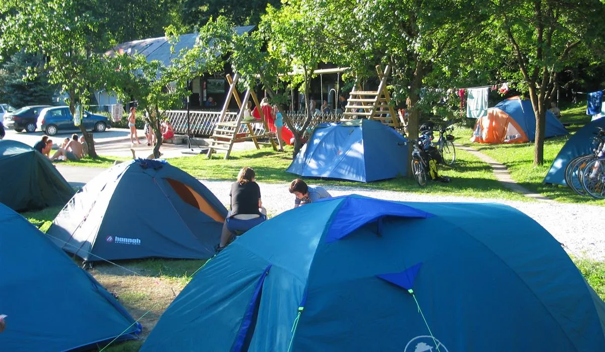camping-kamne-mojstrana-m0vgt