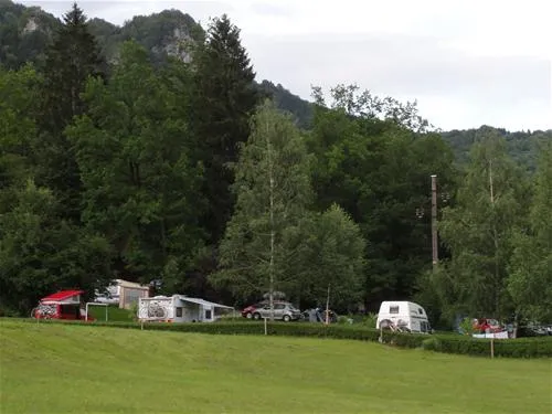 camping-kamne-mojstrana-mhhyg