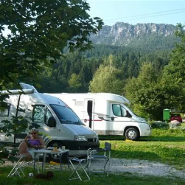 camping-kamne-mojstrana-vh818